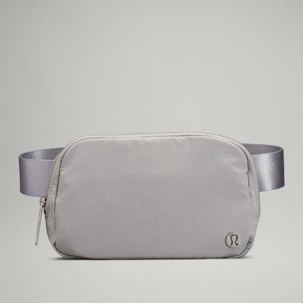 Lululemon Seal Grey Belt Bag Brand new never used